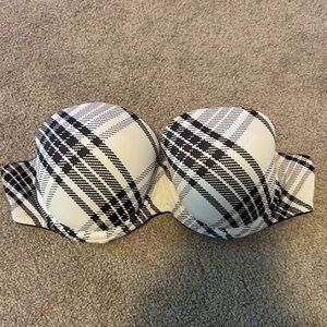 PINK strapless push-up bra (34B)